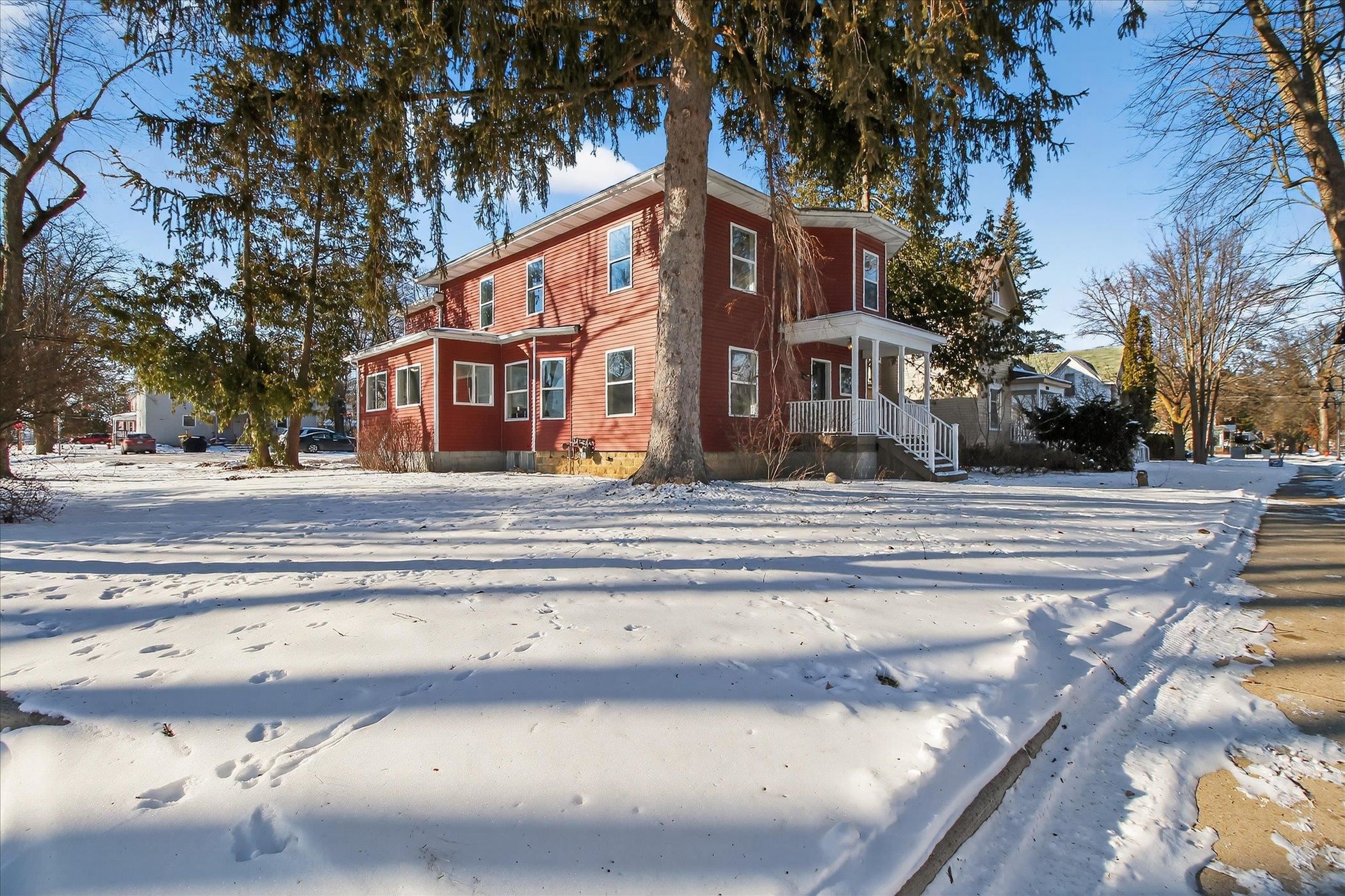 812 S University Street