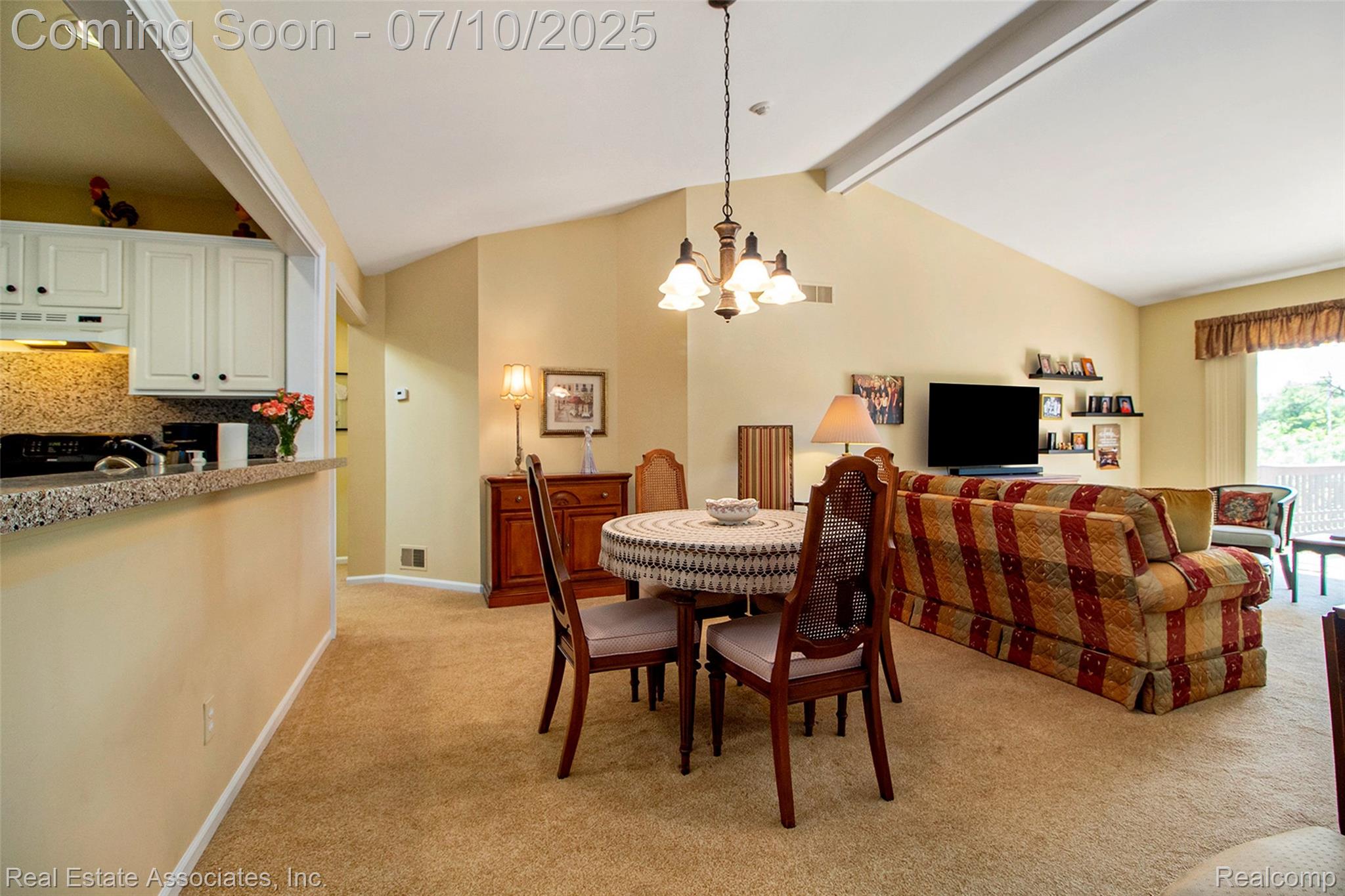 41503 Haggerty Woods Court 35