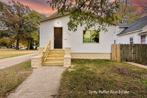 1704 7th Street Muskegon City MI 49441
