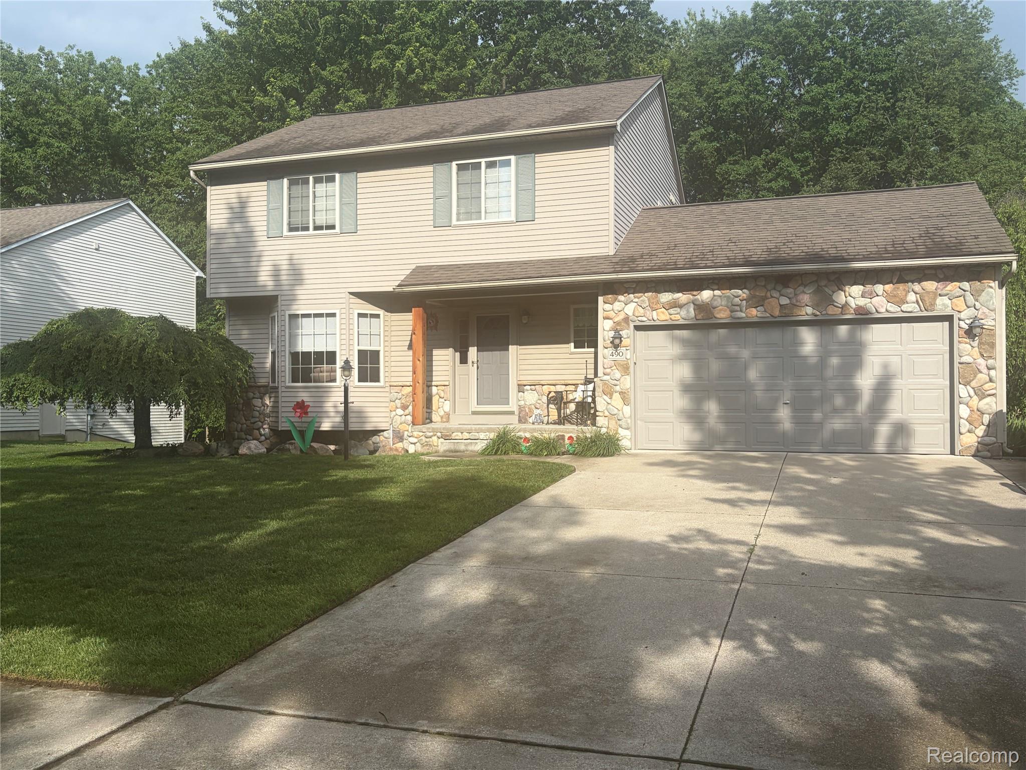 490 Cove View Drive