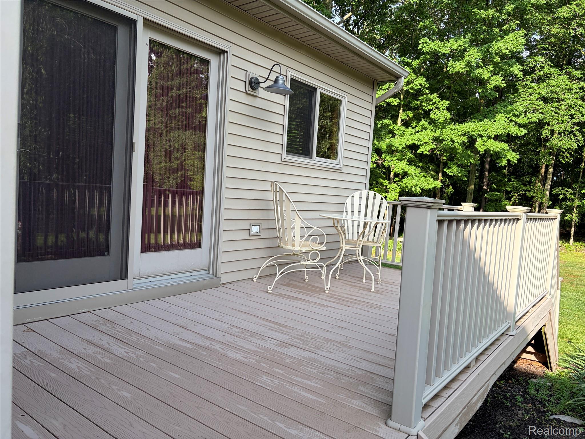 490 Cove View Drive