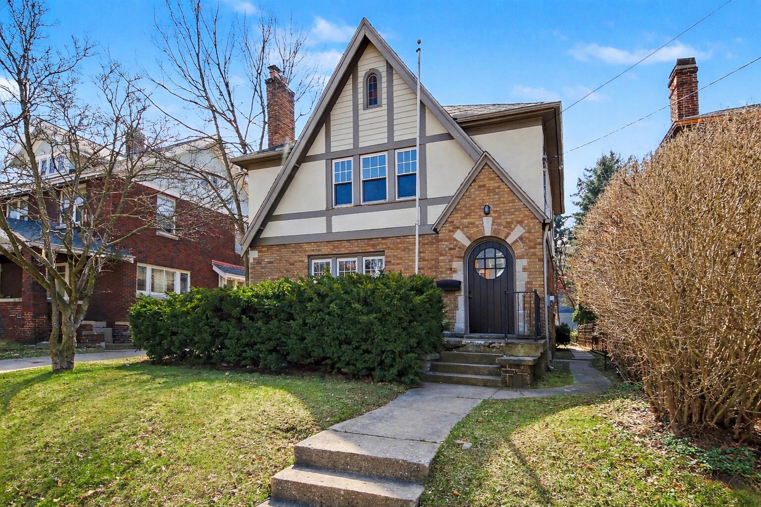 138 Burton Street SE