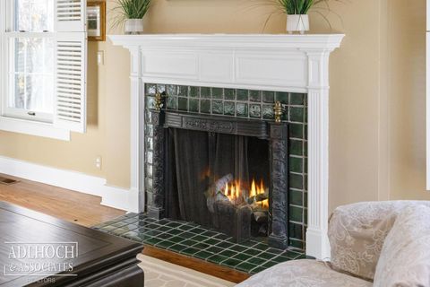 Tiny photo for 450 University Place, Grosse Pointe City, MI 48230 (MLS # 58050201251)