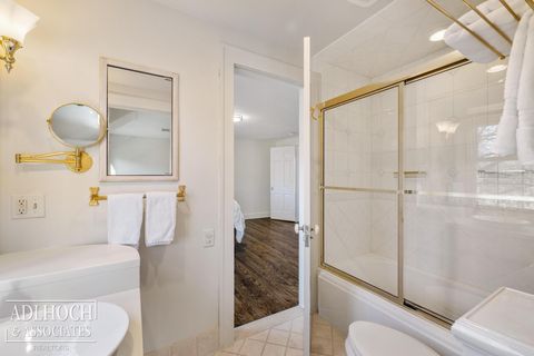 Tiny photo for 450 University Place, Grosse Pointe City, MI 48230 (MLS # 58050201251)