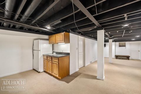 Tiny photo for 450 University Place, Grosse Pointe City, MI 48230 (MLS # 58050201251)