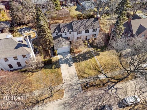 Tiny photo for 450 University Place, Grosse Pointe City, MI 48230 (MLS # 58050201251)