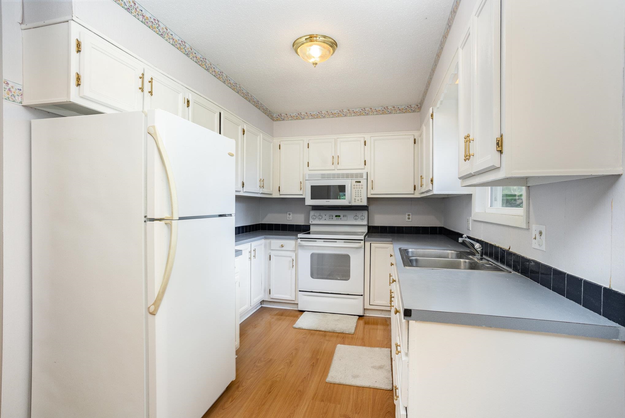 4855 National Drive