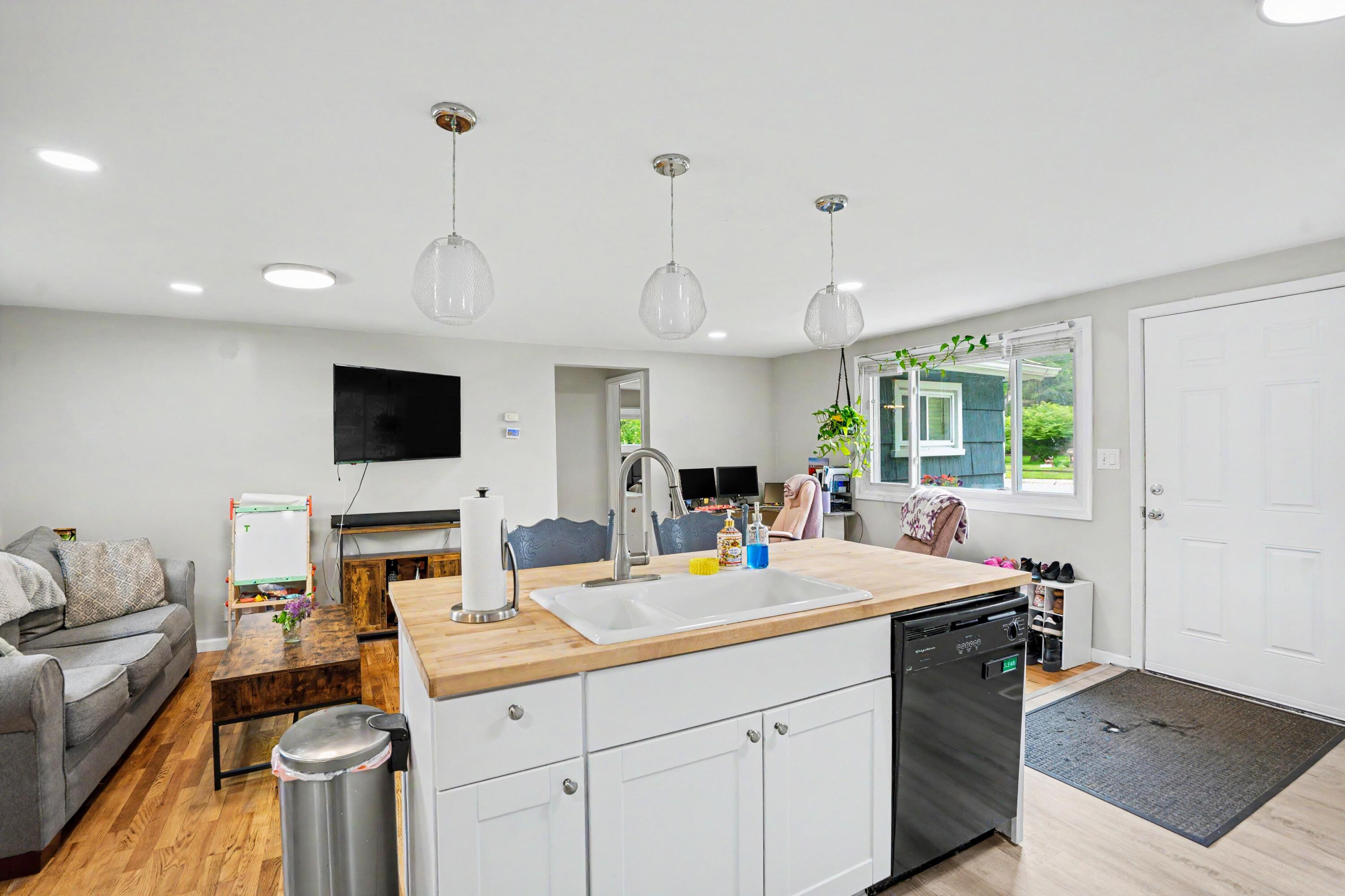 510 W 3rd Street