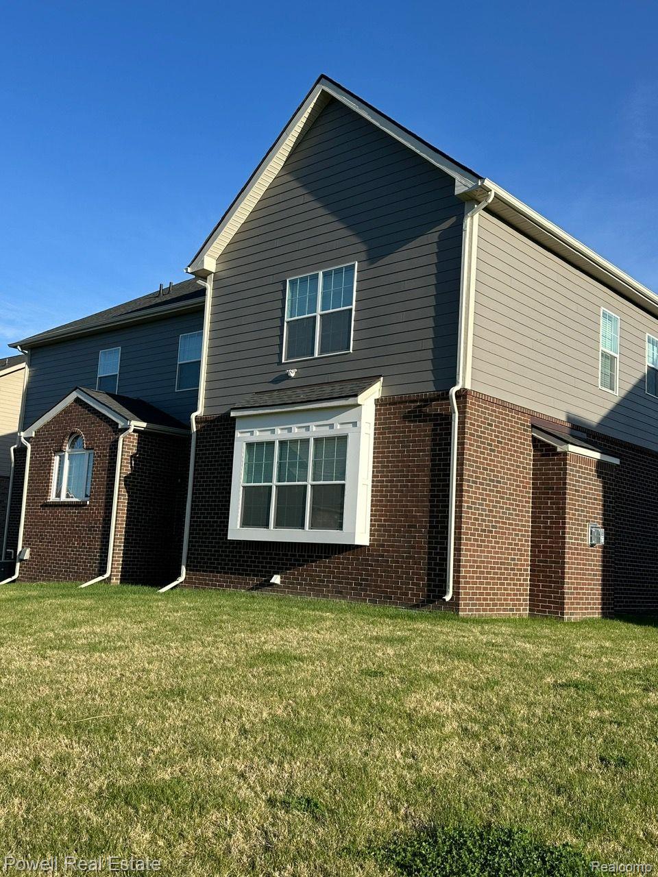 51044 Laurel Park Drive