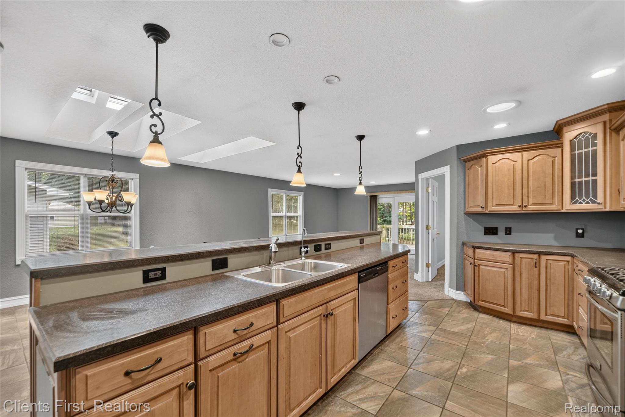 11430 Rutan Circle