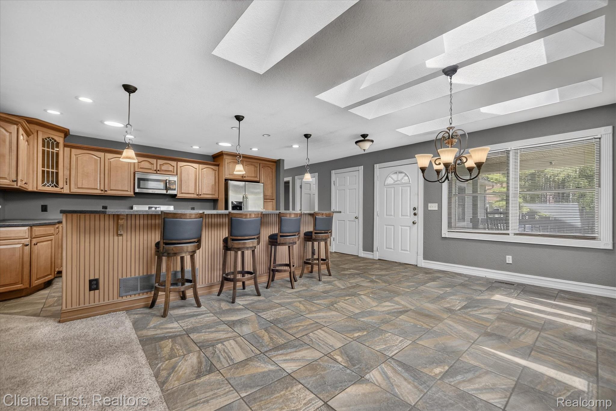11430 Rutan Circle