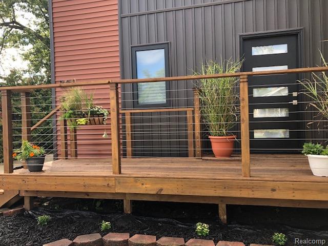 1845 Pilgrim Street
