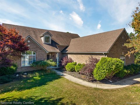678 Joshua Drive Highland Charter Township MI 48356