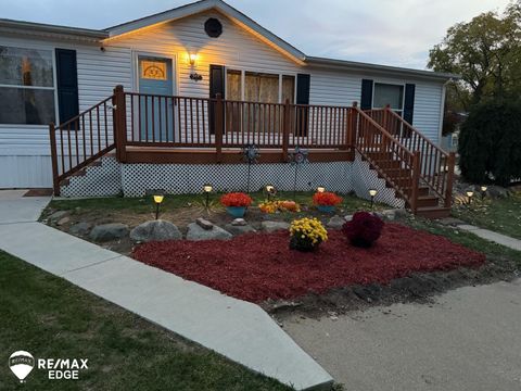 257 Grissom Court Flushing Charter Township MI 48433