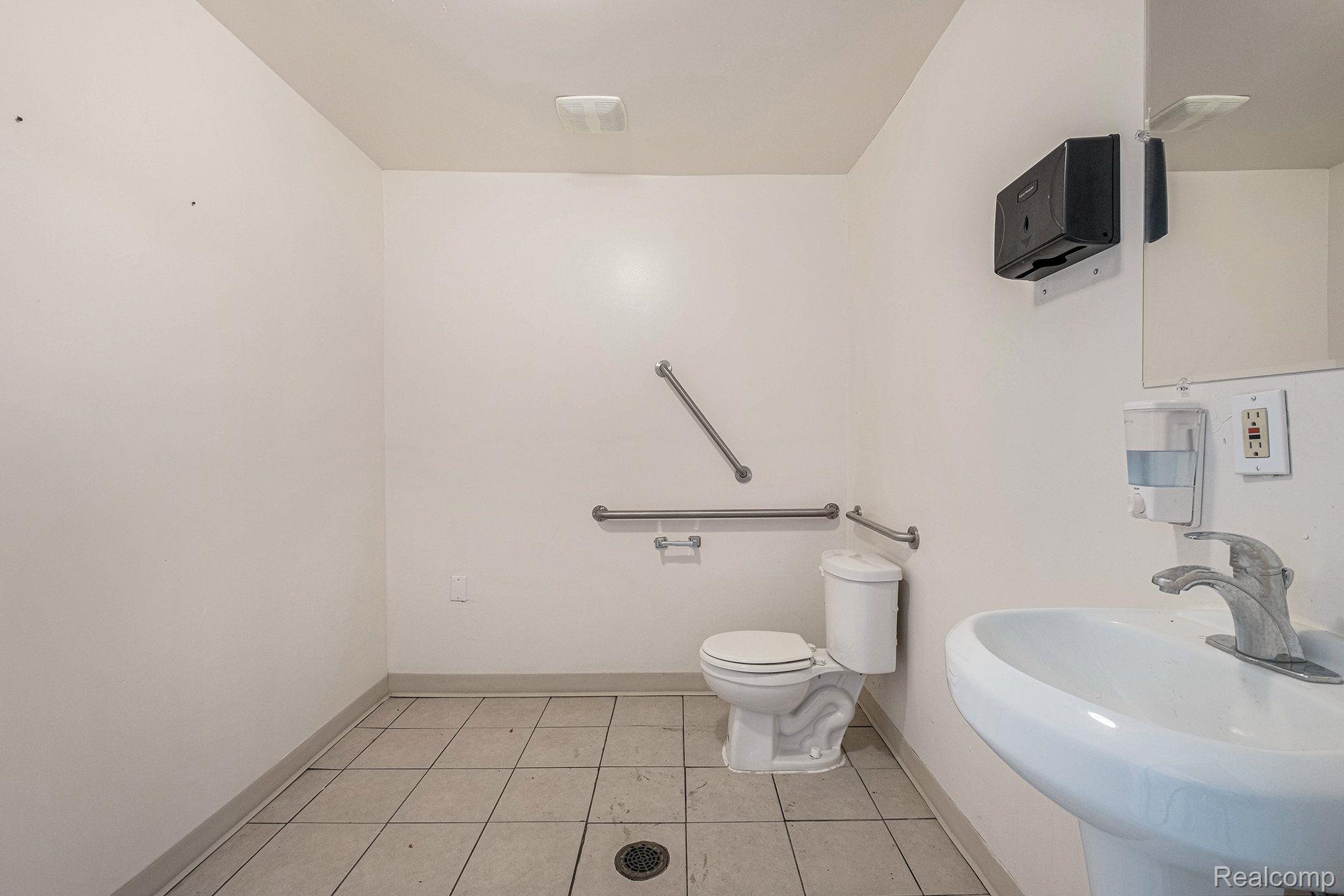 Flint Township, Michigan 48532, United States, ,Residential,Pending,48934