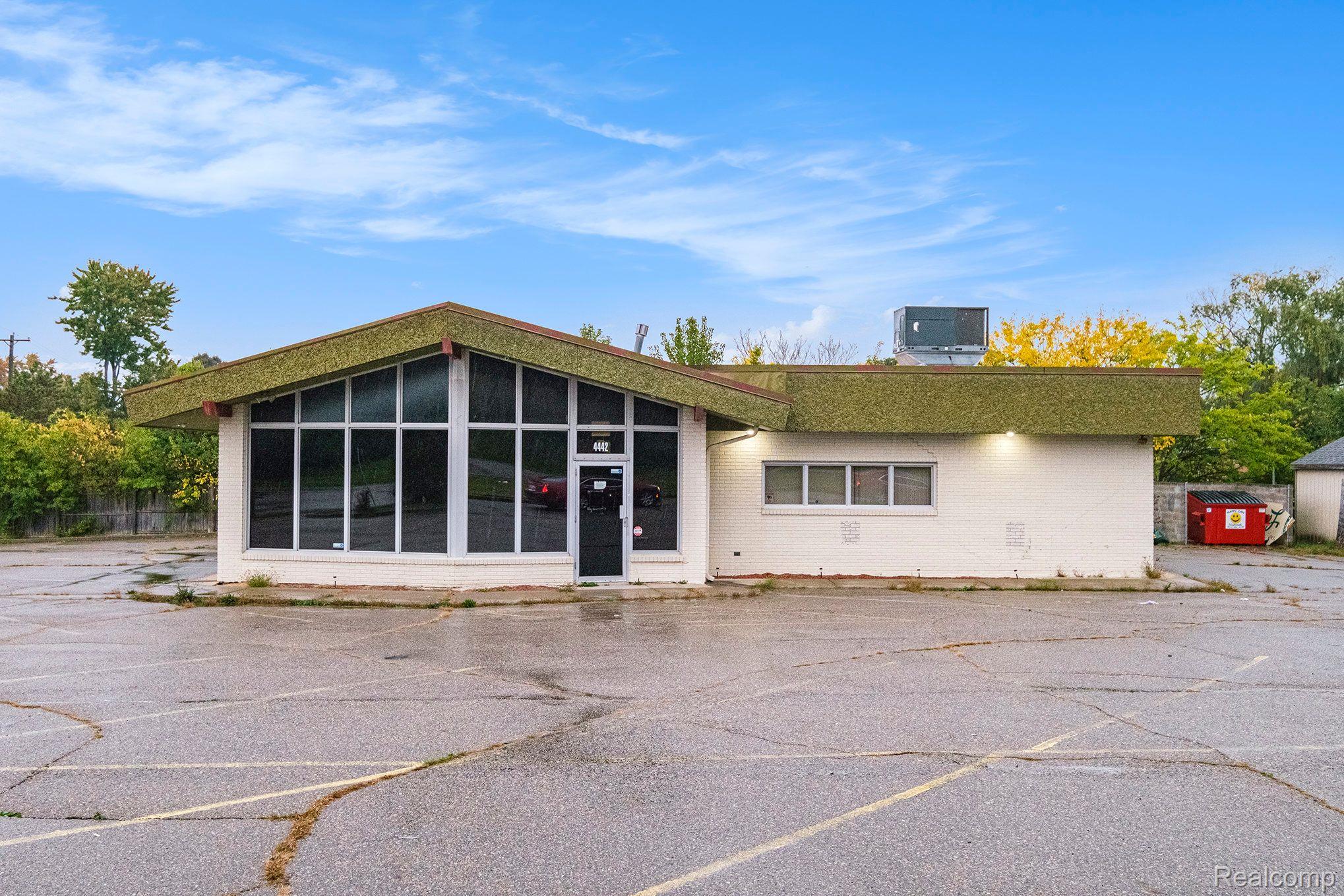 Flint Township, Michigan 48532, United States, ,Residential,Pending,48934