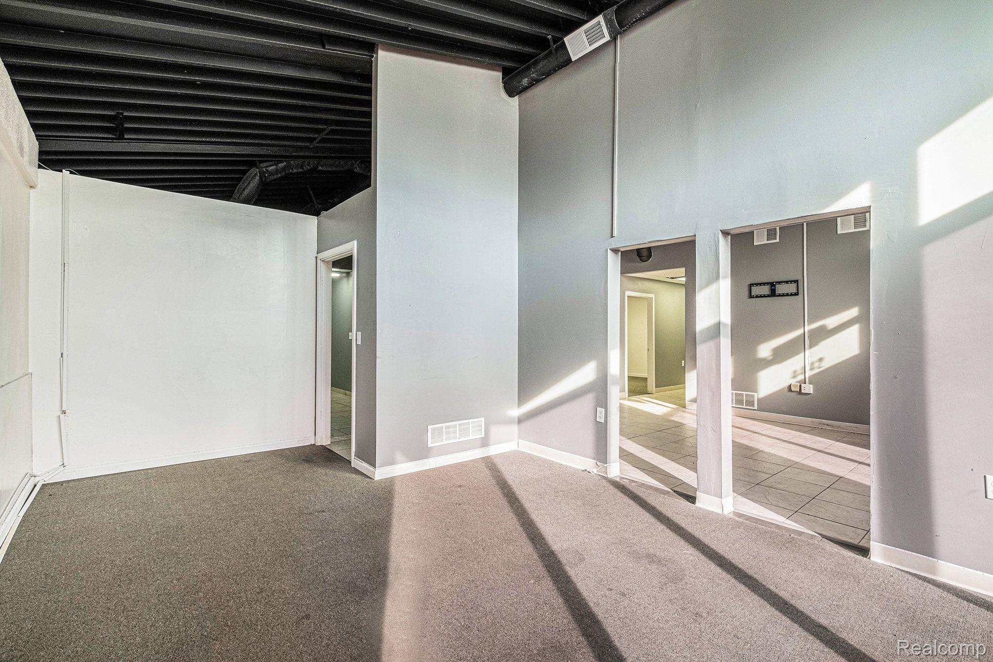 Flint Township, Michigan 48532, United States, ,Residential,Pending,48934