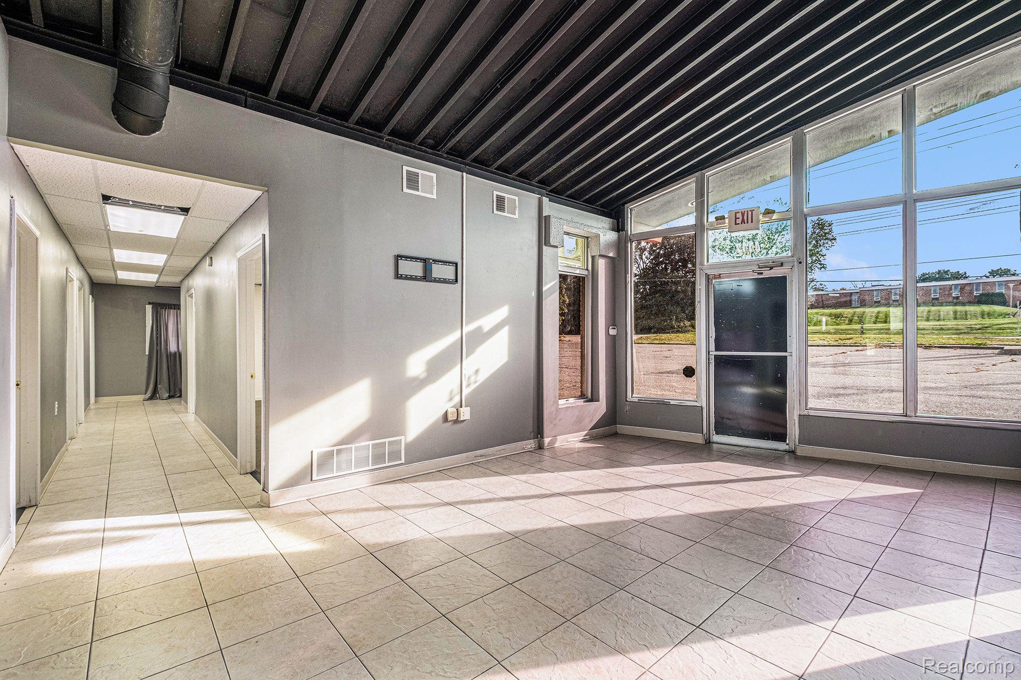 Flint Township, Michigan 48532, United States, ,Residential,Pending,48934