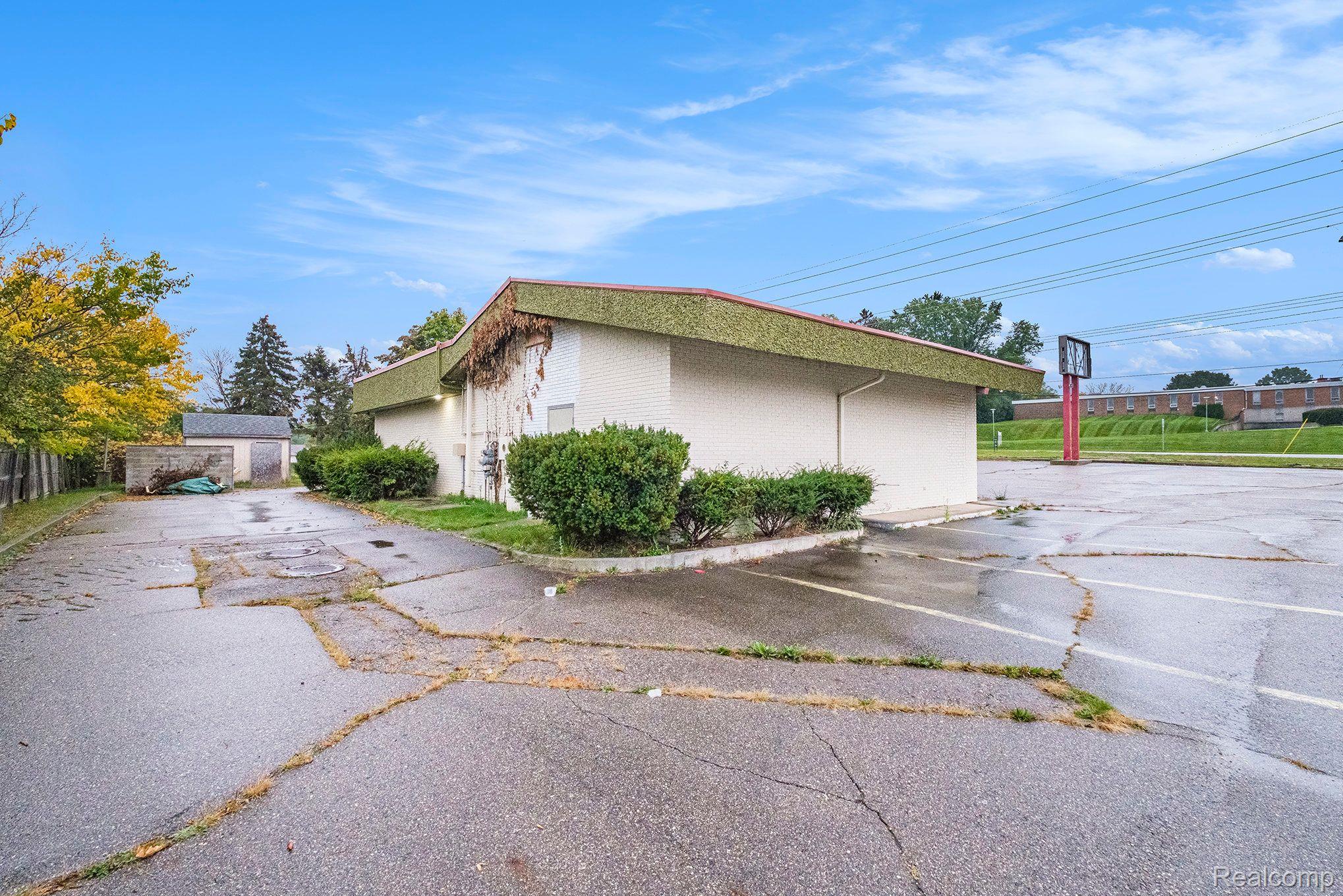 Flint Township, Michigan 48532, United States, ,Residential,Pending,48934