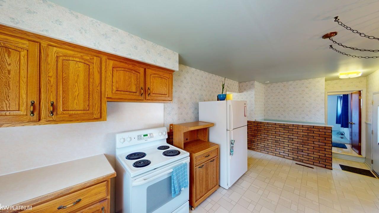 31536 Regal Drive