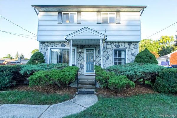 30819 LUND AVE, WARREN, MI 48093 - Image 22b3e8446d8e41ffe5d69164db5263ff/1029792831