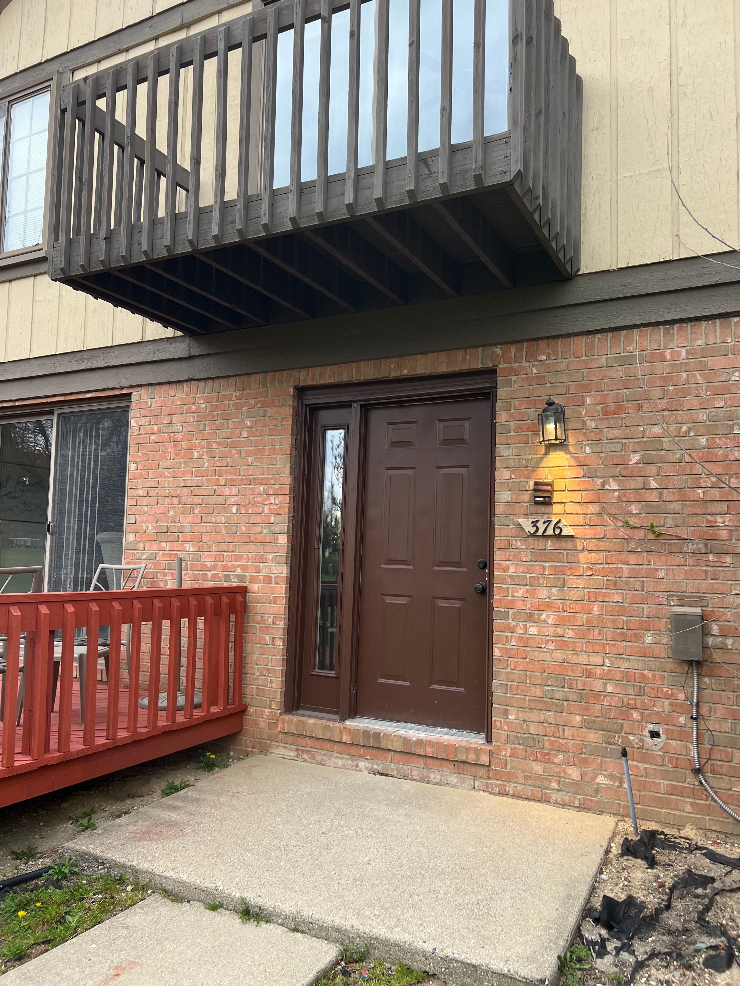 376 MEADOW BRIDGE Drive