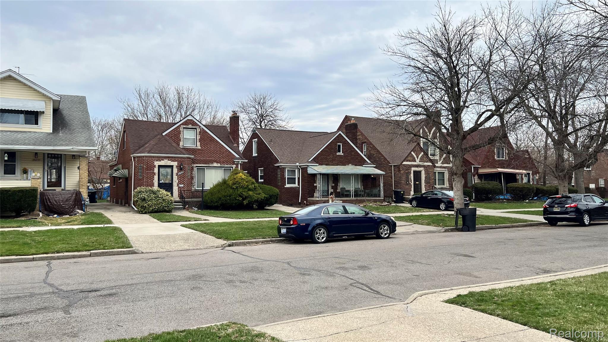 20236 Spencer Street