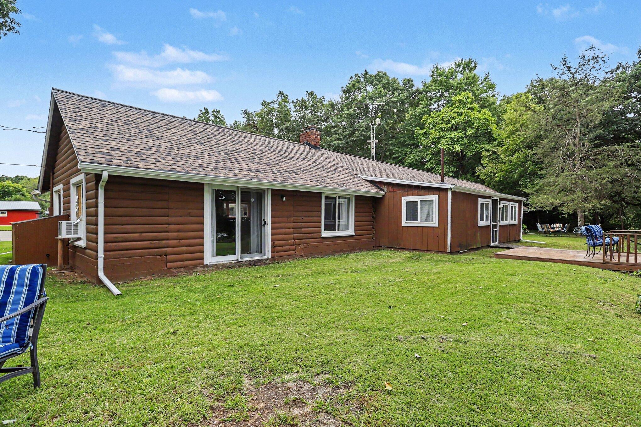 732 Community Drive