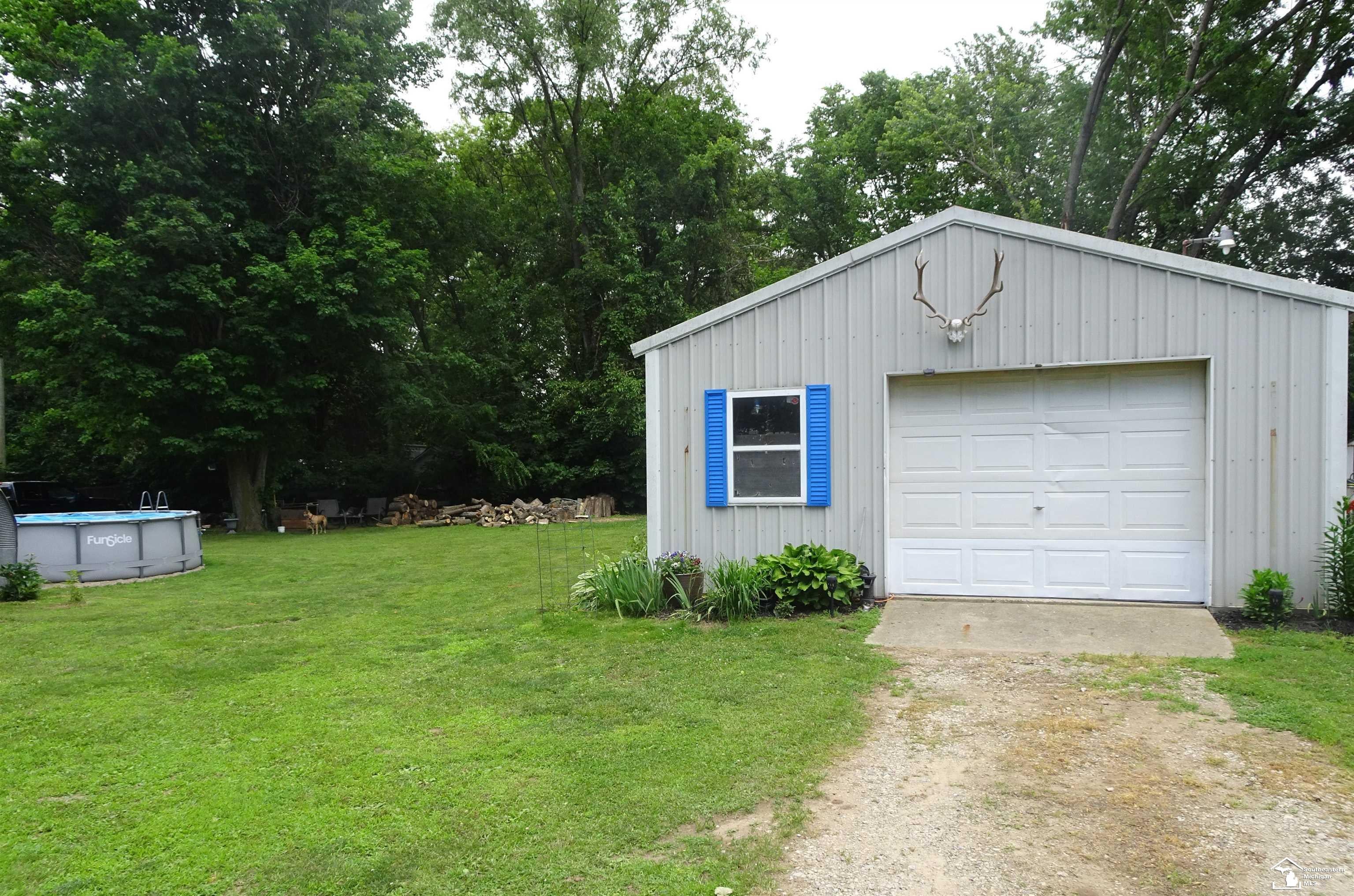1136 Chippawa Drive