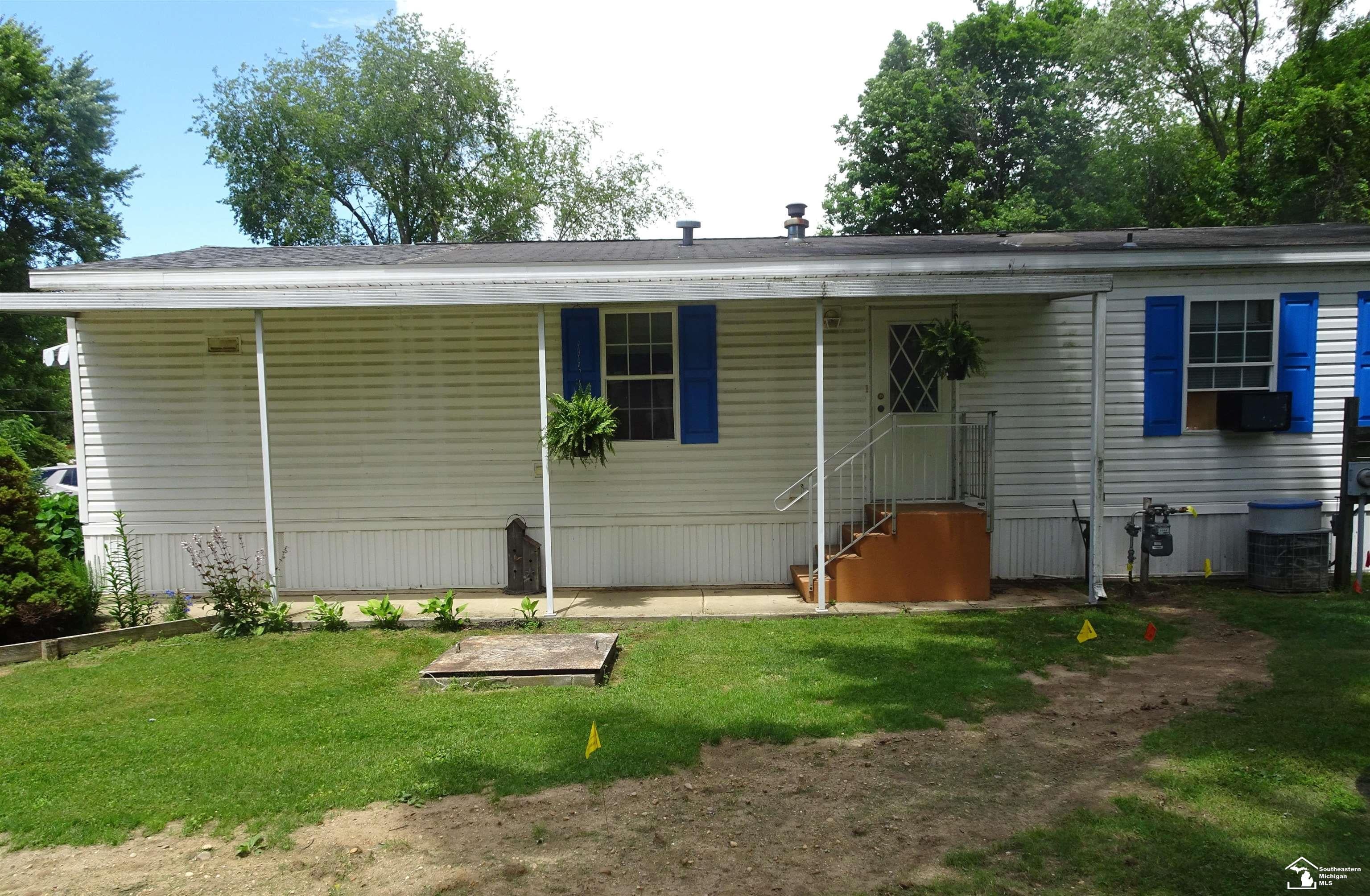 1136 Chippawa Drive