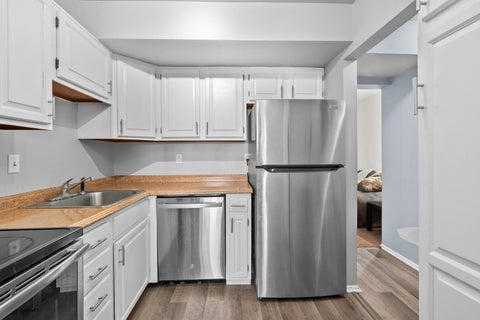 Tiny photo for 3628 Kenbrooke Court #187, Kalamazoo City, MI 49006 (MLS # 66026055863)