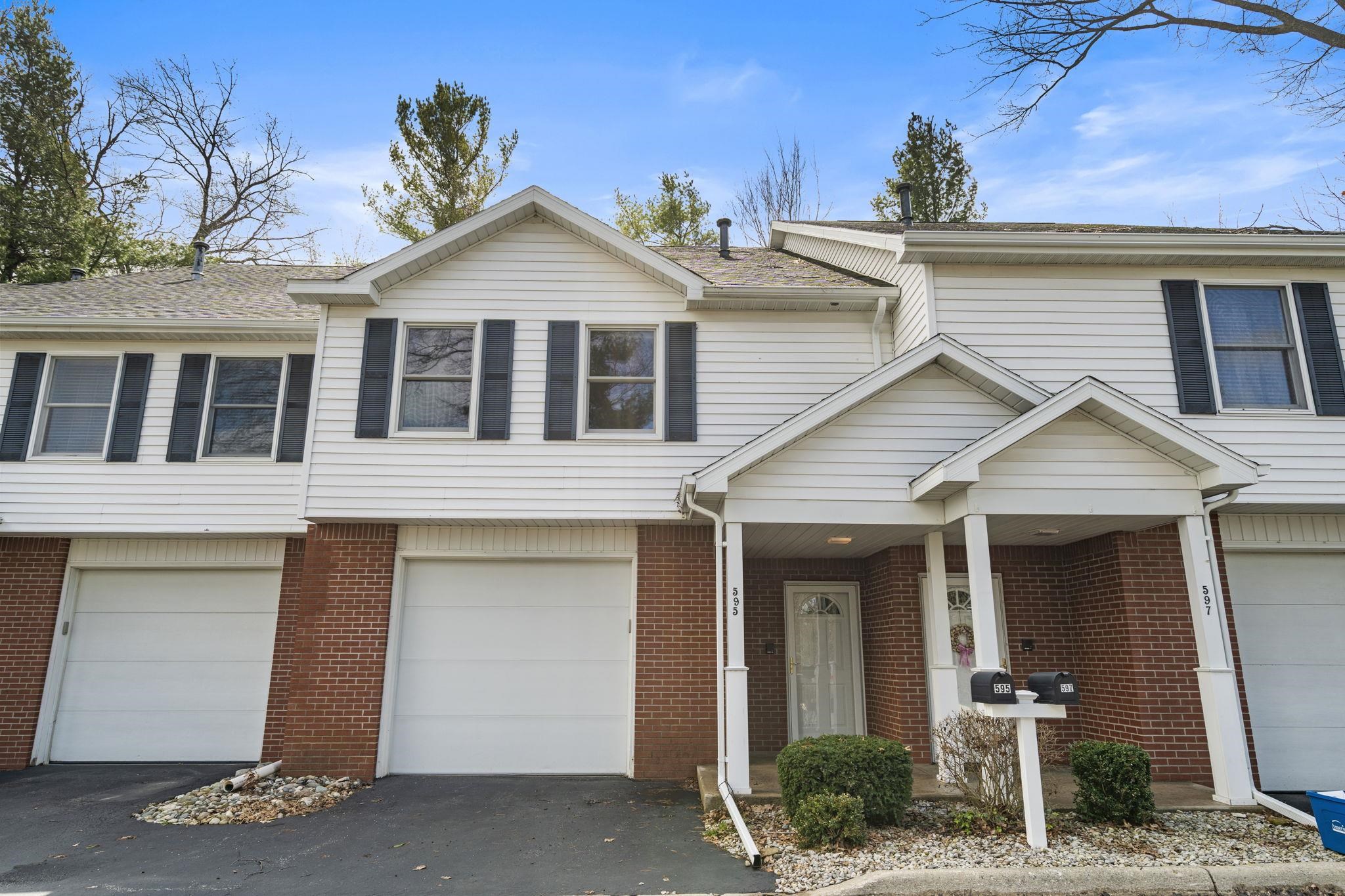 595 Georgetown Place