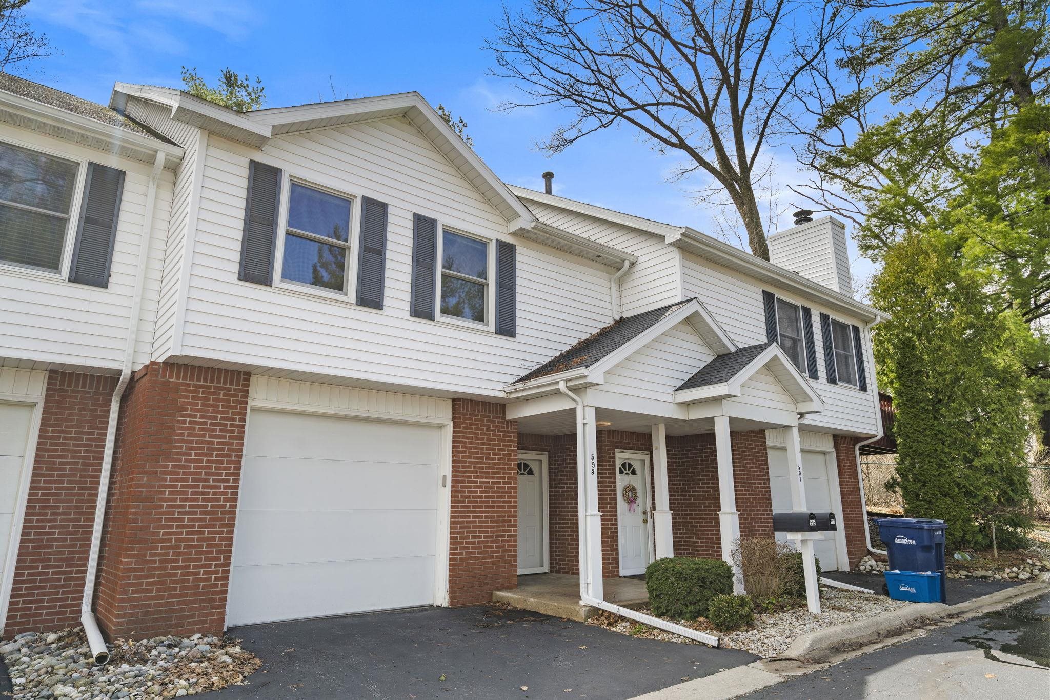 595 Georgetown Place