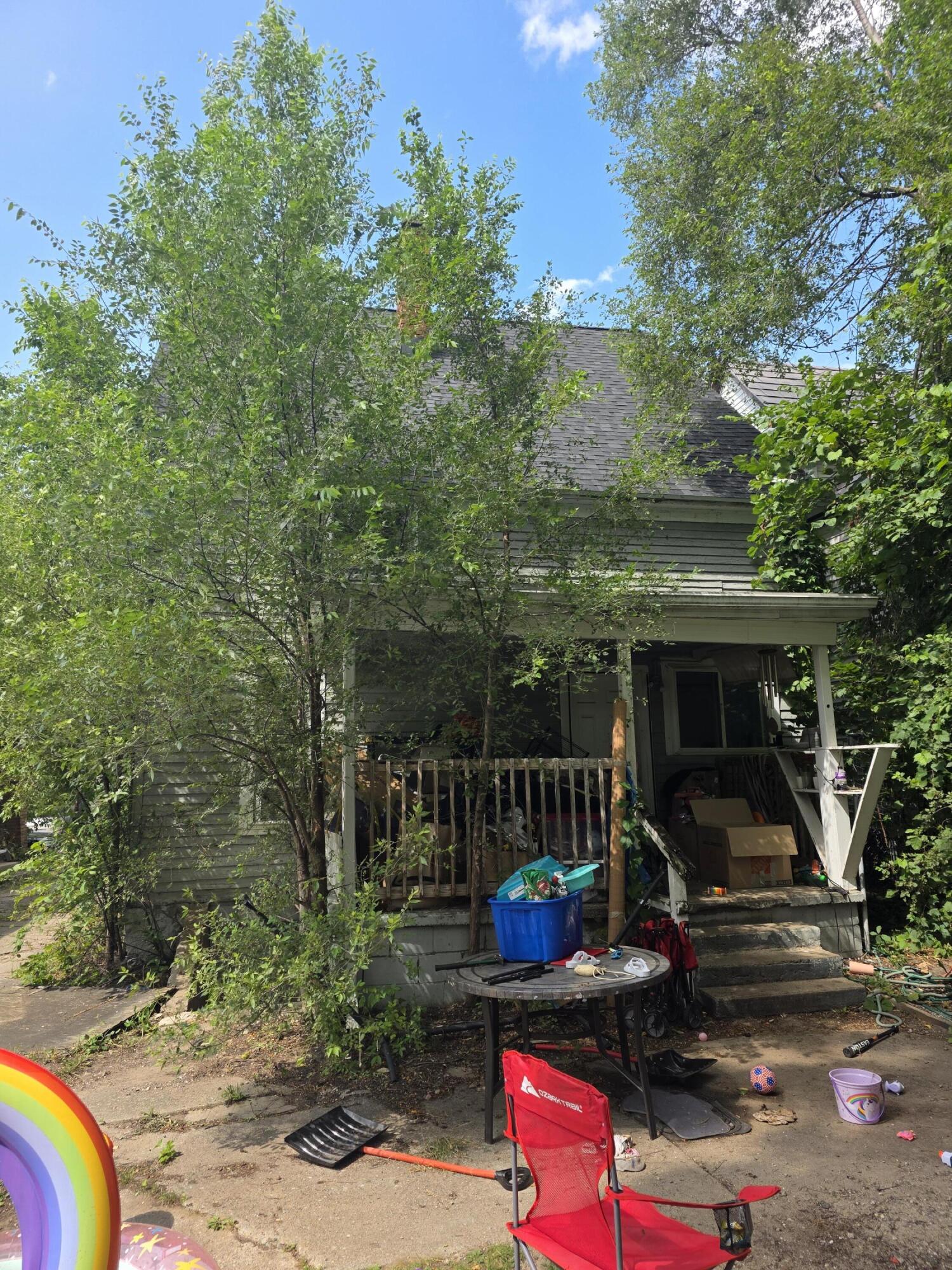 110 Dale Street NE