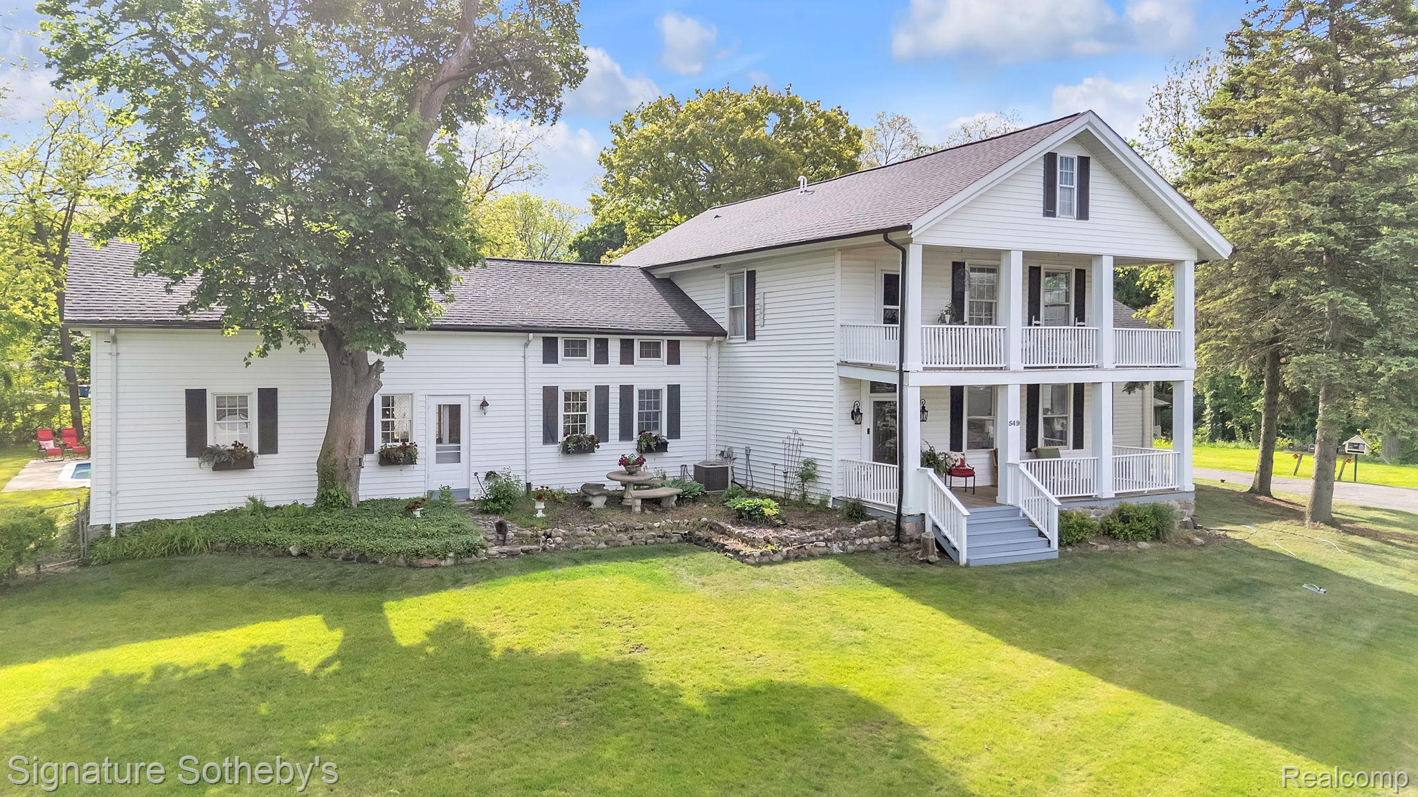 549 Grixdale Lane