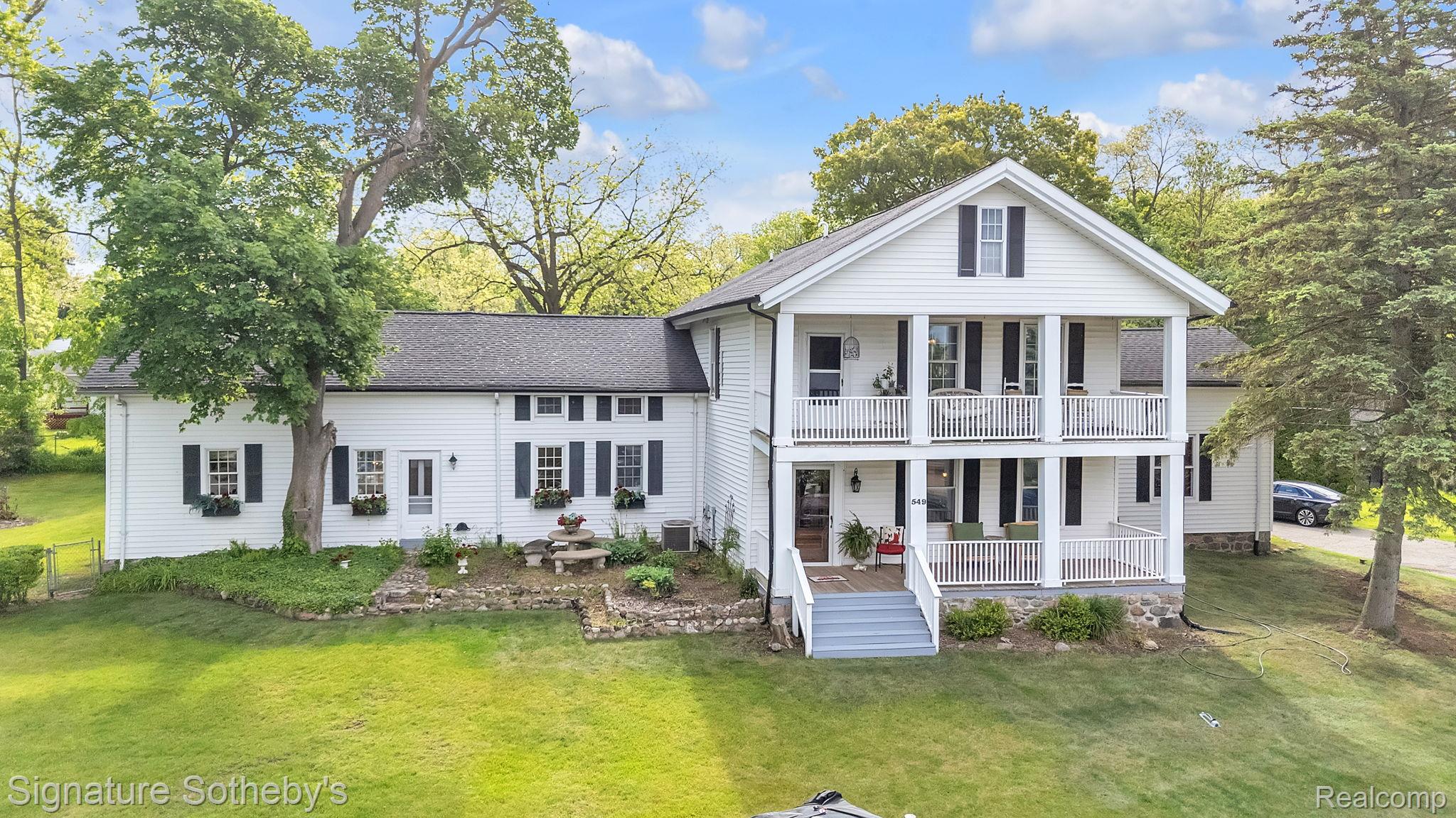 549 Grixdale Lane