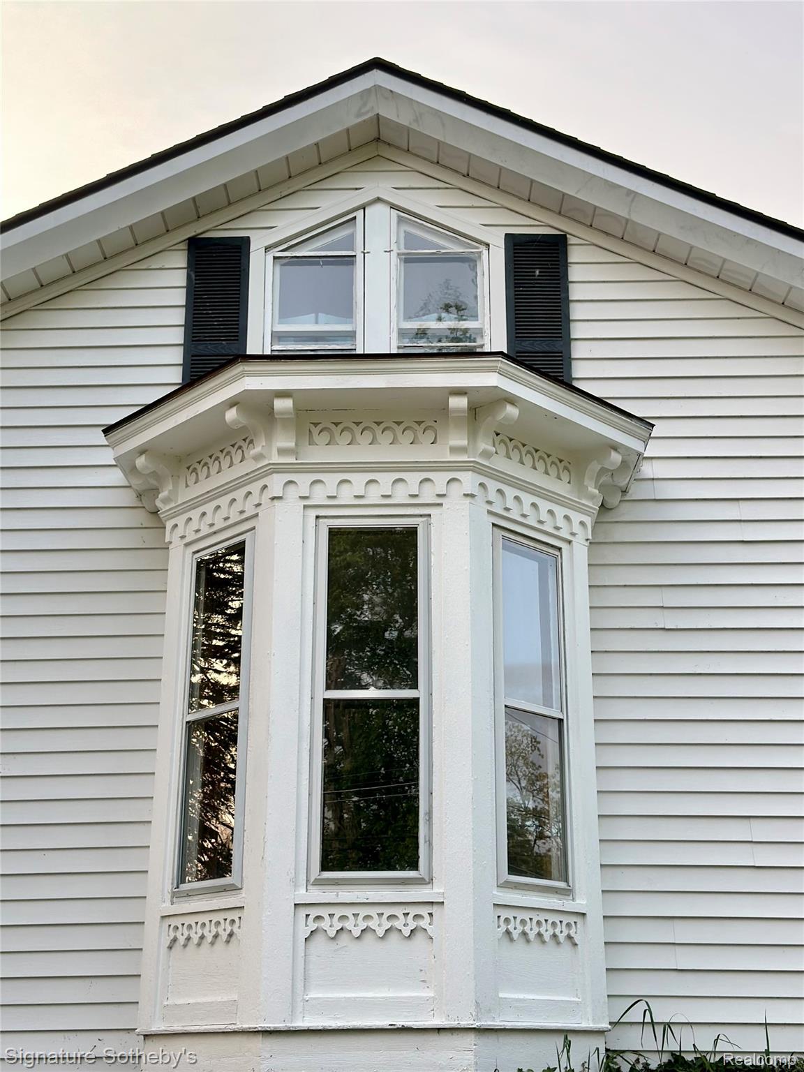 549 Grixdale Lane