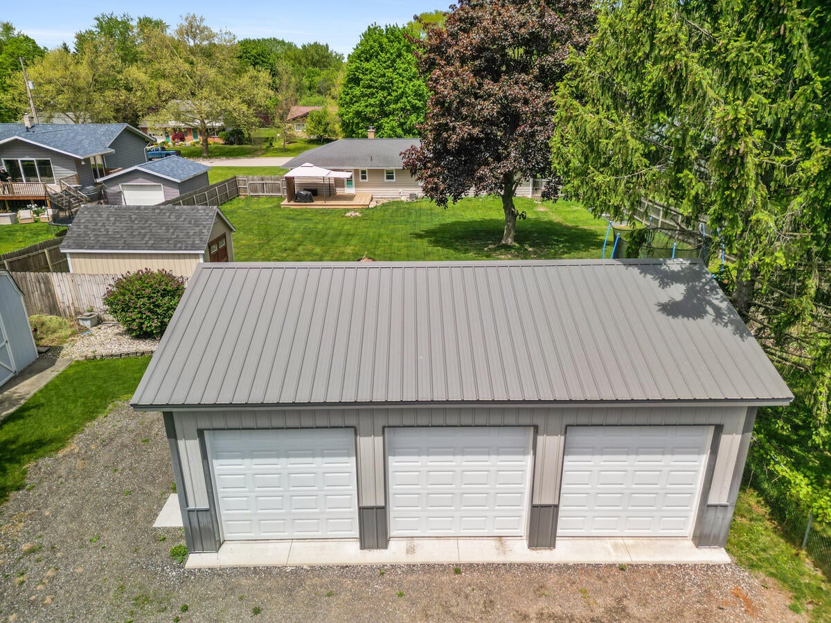 607 Apache Drive