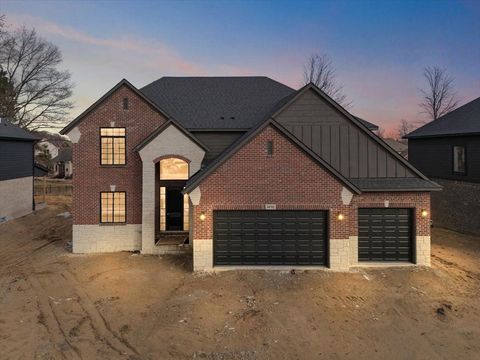 50702 MISTWOOD Drive Macomb Township Macomb MI 48042
