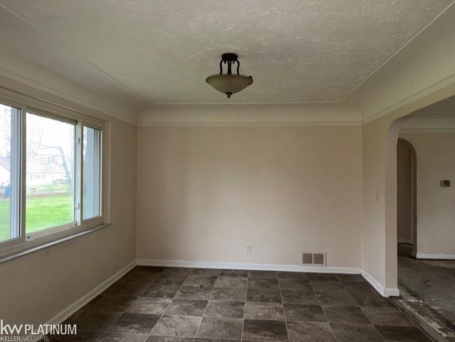 5439 River Road