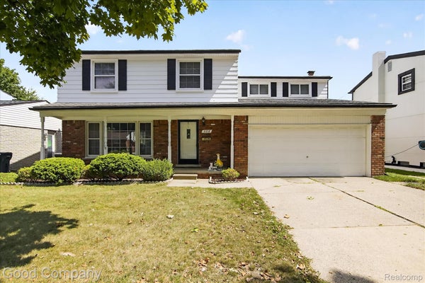 326 N MANITOU AVE, CLAWSON, MI 48017 - Image 22f2e93a4e2c039e51c92753a1ee26f6/3916646648