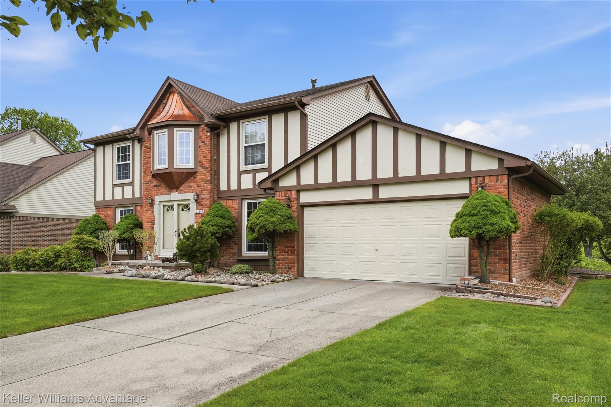 24843 White Plains Drive