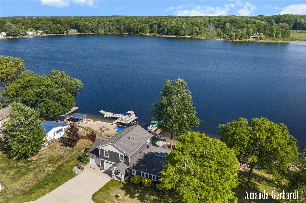 3691 Holiday Drive