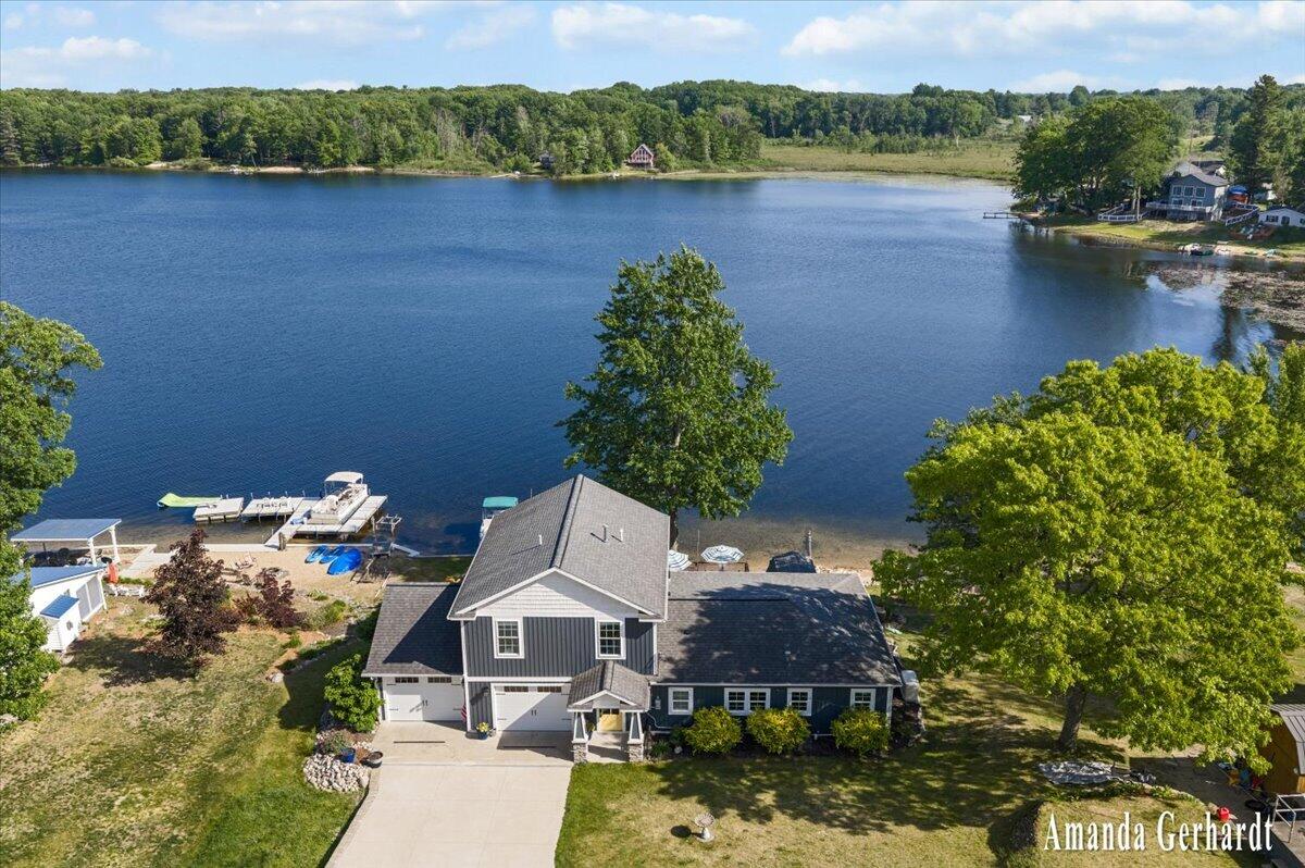 3691 Holiday Drive