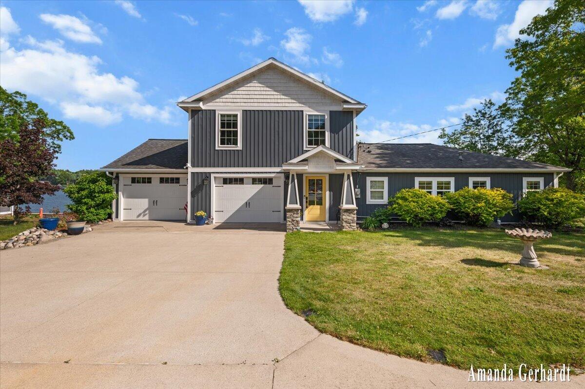 3691 Holiday Drive