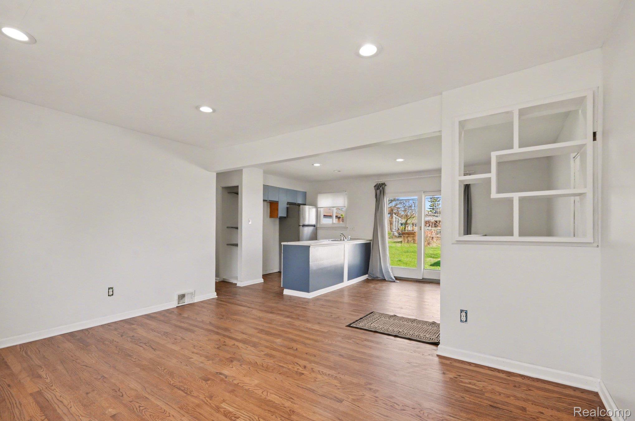 34330 Florence Avenue