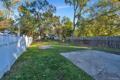 Tiny photo for 24120 Lehigh Street, Dearborn Heights City, MI 48125 (MLS # 20261084754)
