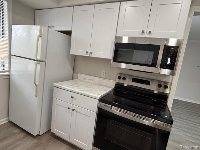 250 E THIRTEEN MILE Road 11