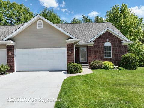 5505 Hidden Oaks Circle Fenton Charter Township MI 48451
