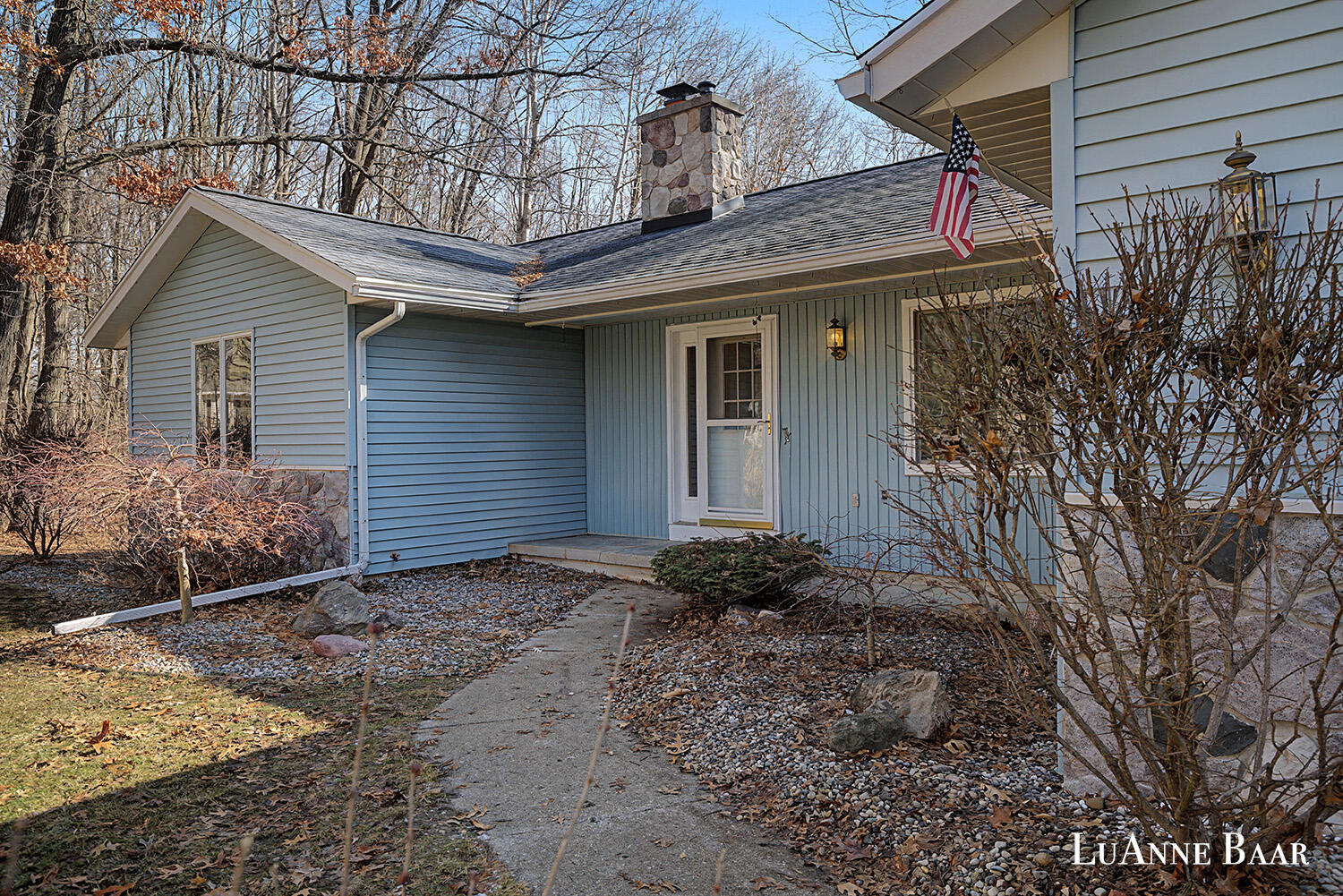 8050 Oakview Ridge Drive NE